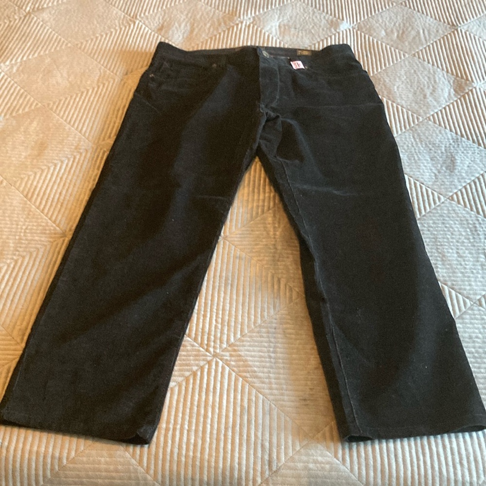 BRAX FEEL GOOD Men’s Black Corduroy Pants - Size 36/30 EUC